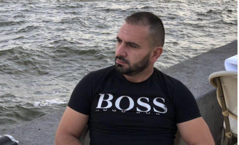 E RËNDË/ Ekzekutohet me breshëri plumbash biznesmeni shqiptar në mes të Shkupit, ndërron jetë edhe kushëriri i tij 22-vjeçar