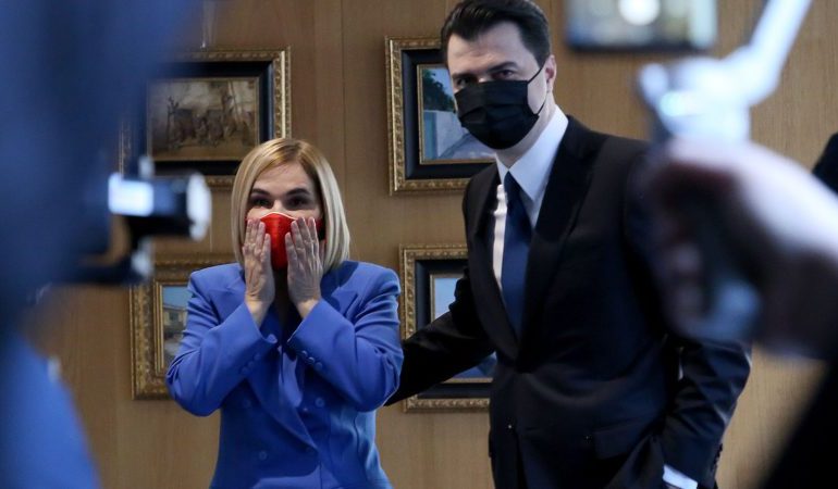 Ç’po ndodh me PD-LSI dhe pse marrëdhënia Basha-Kryemadhi është në rënie të lirë