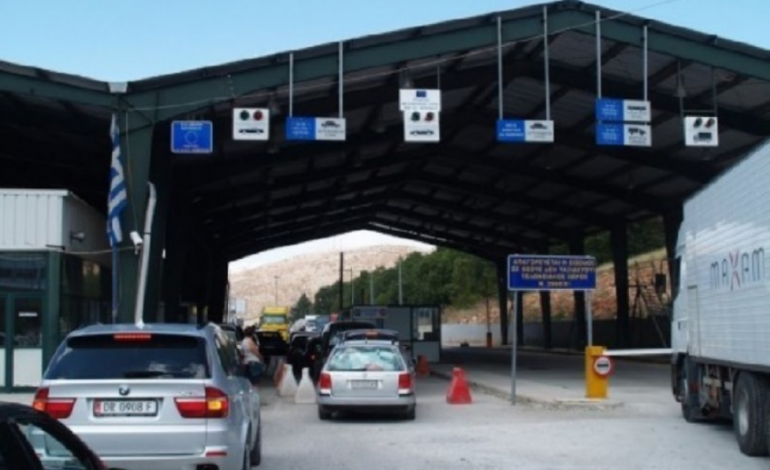 HAPET KAPSHTICA/ Nga sot Greqia lejon kalimin vetëm për punëtorët sezonalë