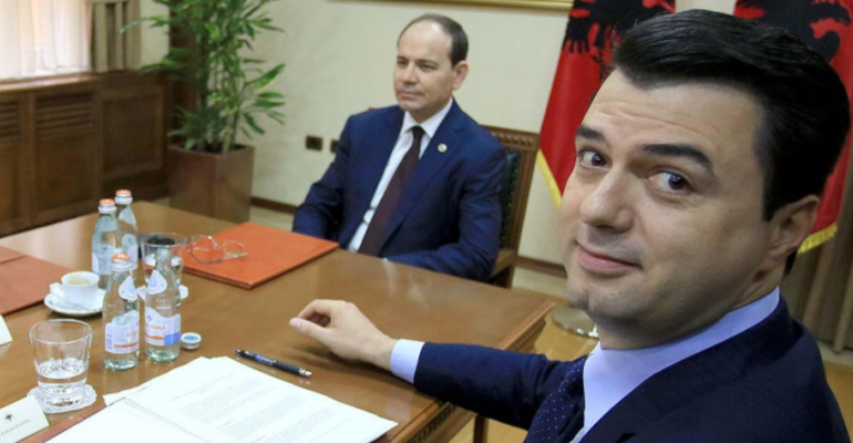 SULMON BASHËN NGA TROPOJA/ Nishani: I ke lënë demokratët 12 vite pa punë, pa bukë…
