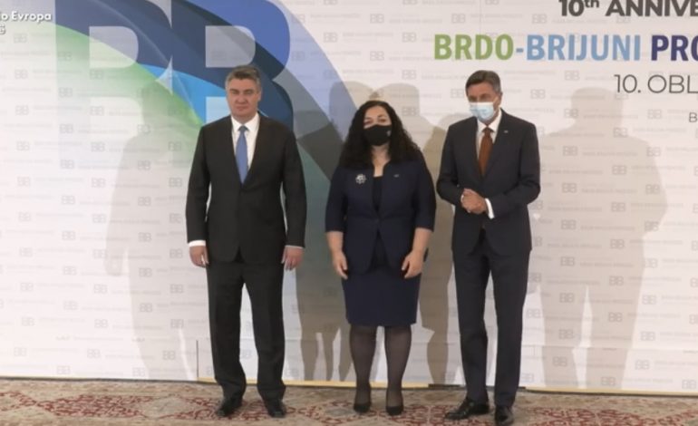 TAKIMI I “BRDO-BRIJUNI”/ Vuçiq: Pa marrëveshje me liderët e rajonit për kufijtë