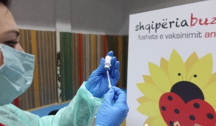 LAJM I MIRË/ Shqipëria renditet e para në Europë për vaksinimin anti-COVID. Ja shtetet që lë pas