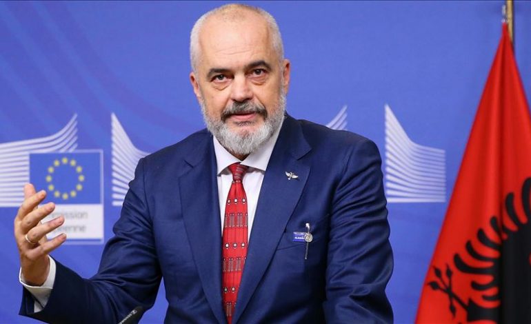 SHPALLJA E BERISHËS “NON GRATA” NGA SHBA/ Ja çfarë poston Rama: Tanimë ajo konsiderohet një qendër e preferuar e qyqes më çafkë…
