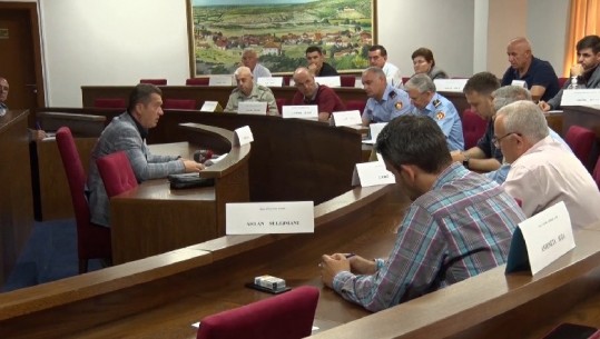 RRITEN SIPËRFAQET ME KANABIS NË LEZHË/ Mblidhet task-forca. Prefekti jep alarmin: Shifrat tregojnë shtim…
