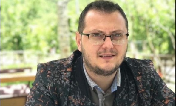 KRYESIA E PD SKUALIFIKON 5 KANDIDATË NGA GARA/ Indrit Hoxha: Akt komunist, hiqet e drejta për të garuar