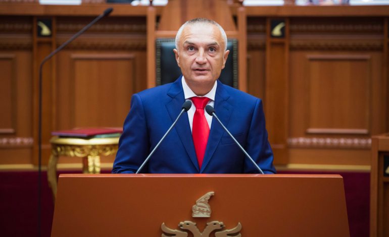 PRITET SHKARKIMI I METËS/ Konferenca e Kryetarëve miraton kalendarin e punimeve për Majin, ja sa seanca plenare do të mbahen…