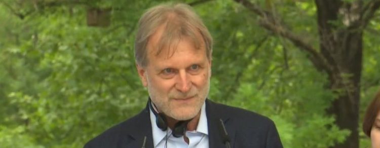 “MERITA QË I NJOH RAMËS…”/ Shefi i Zyrës së OBSH: Ky është viti i atyre që janë në vijën e parë kundër…