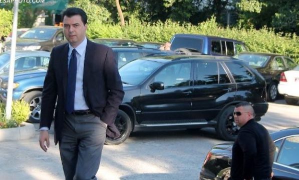 GARA E 23 QERSHORIT/ Zgjedhjet farsë në PD, ja kriteret që duhet të plotësojnë kandidatët për kryetar