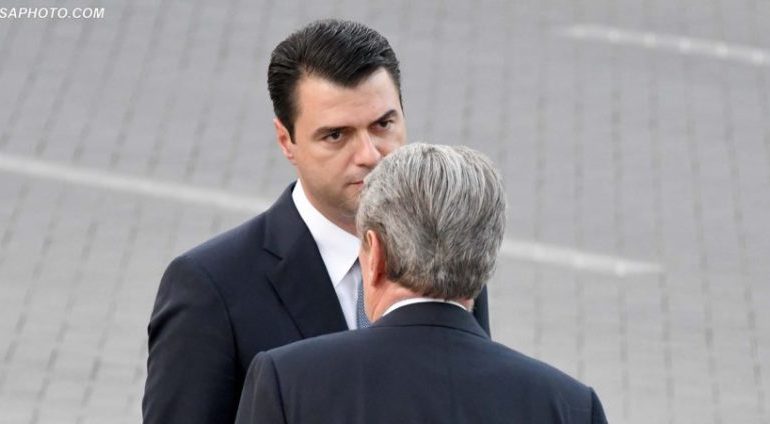 ISH-KRYEMINISTRI “NON GRATA”/ Ibsen Elezi: Nëse Sali Berisha largohet nga PD-ja, patjetër largohet edhe Basha