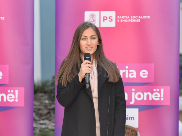 “NUK THOTË KURRË JO PËR SHKODRËN”/ Deputetja e zgjedhur falenderon Ramën: Sonte Vllazninë e duartrokasim në…