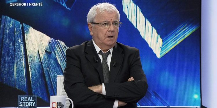 DUHET TA DORËZOJË MANDATIN BERISHA? Ngjela: Është vullnet i tij por hetimit s’i shmanget dot