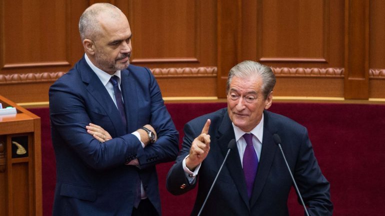 BERISHA “NON GRATA”/ Kur Rama e pyeste nëse e kalonte dot oqeanin (VIDEO)