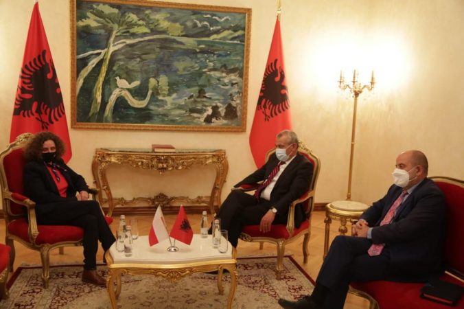 TAKIM ME AMBASADOREN E POLONISË/ Ruçi: Mirënjohje për mbështetjen e vazhdueshme për hapjen e negociatave