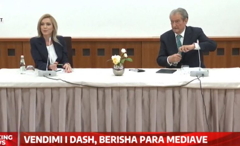 “NON GRATA”/ Konferenca, Berisha hedh në gjyq SHBA: Blinken shpif! Do ta padis me avokatët e mi francezë