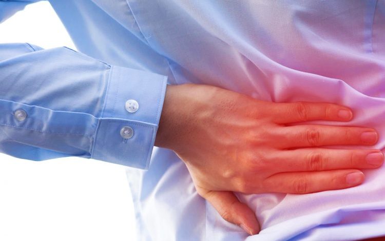 KËSHILLA QË DUHEN LEXUAR/ Çfarë e shkakton dhimbjen në fundshpinë dhe si ta shmangni
