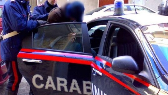 AKUZOHEN PËR TRAFIK HEROINE/ Shkatërrohet banda në Itali, në pranga 10 persona. Mes tyre edhe shqiptarë