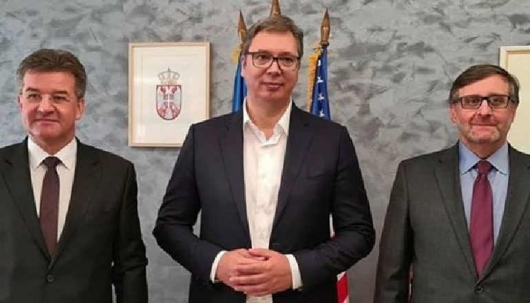 DIALOGU/ Vuçiç ‘zbut’ tonet pas takimet me Palmer dhe Lajçak: Besoj në arritjen e një kompromisi me Kosovën