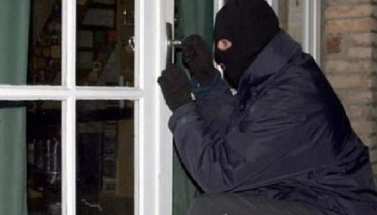 AUTORË TË 5 VJEDHJEVE NË KAVAJË/ Arrestohen dy persona