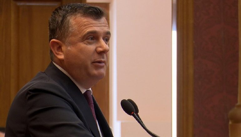 SHKARKIMI/ Balla: Meta nuk përfaqëson më as unitetin e opozitës jo më të kombit! Luli ka frikën e…
