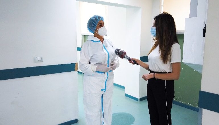 BOSHATISET “INFEKTIVI”/ Rrëfimi i Najada Çomos: Do jem në spital deri sa të ikë pacienti i fundit me COVID