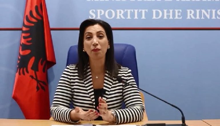 PROVIMI I MATEMATIKËS/ Kushi jep LAJMIN: Vendosëm të ulim kufirin minimal të pikëve për çdo notë