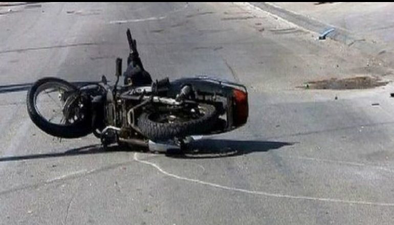 TRAGJIKE/ Doli nga rruga, vdes drejtuesi i motorit në Memaliaj