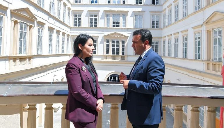 TAKIM ME KRYEMINISTRIN E MAQEDONISË SË VERIUT ZAEV/ Balluku: Jetësimi i korridorit të VIII, projekti ambicioz mes vendeve tona