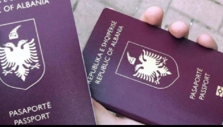 NJOFTIMI/ Ku dhe si duhet të aplikojnë shqiptarët për kartat e identitetit dhe pasaportat biometrike