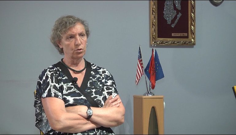 “BERISHA I SHITUR TE SERBI DHE RUSI…”/ Aishe Haklaj: Krisja e familjes tonë me të në ’97, refuzuam të…