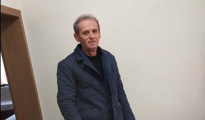DEL FOTO/ Vrau me sëpatë gruan në Librazhd, kush është autori që më pas vrau veten