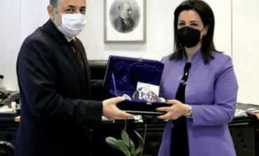 TAKIM ME PRESIDENTIN E KËSHILLIT TË ARSIMIT NË TURQI/ Ministrja Evis Kushi jep lajmin e mirë: Së shpejti…