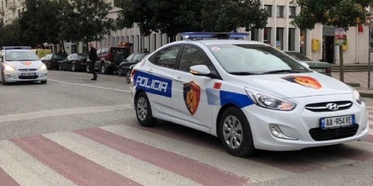 ZBARDHEN DETAJET/ Pezullohet polici i njësisë “Enfast” në Tiranë, VODHI 5.5 milion lekë
