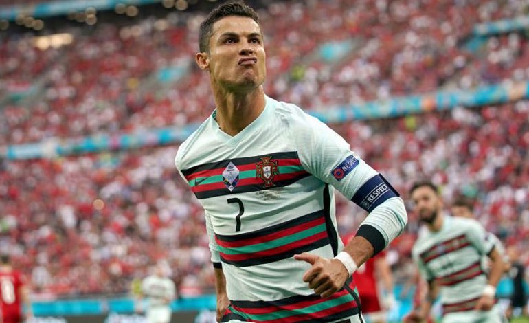 PARALAJMËRON GJERMANINË/ Mbrojtësi Ginter: Ronaldo? Ky do të ishte gabimi më i madh...