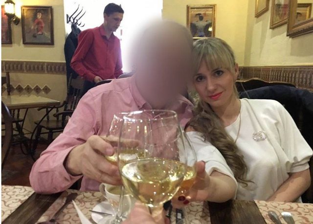 E PËSON 52-VJEÇARI BRITANIK/ E reja ukrainase i grabit 200 mijë dollarë: Jam penduar, u tregova…