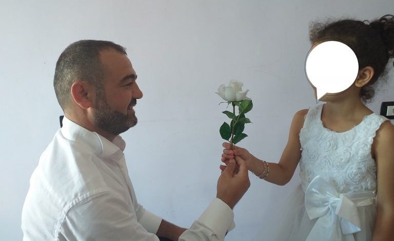 AKSIDENTI TRAGJIK/ Përcillen sot për në banesën e fundit çifti bashkë me dy vajzat (FOTO)