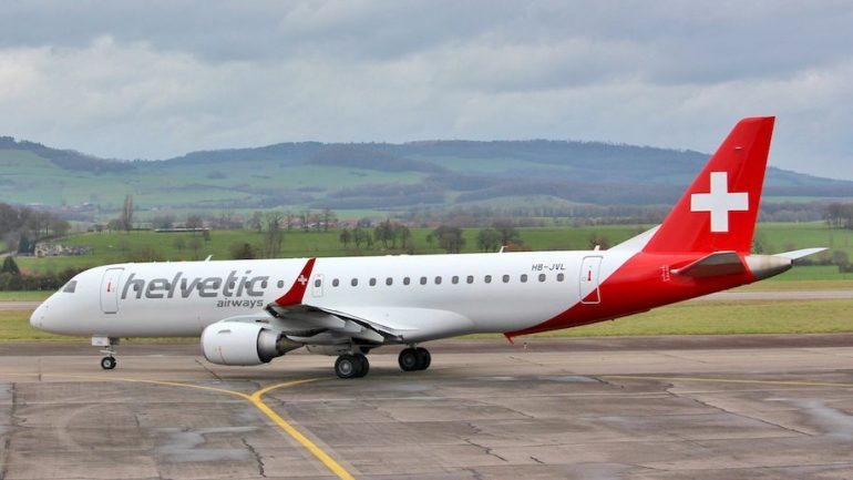 DATAT/ Aeroporti i Kukësit nis nga puna, ja kur pret fluturimet e para