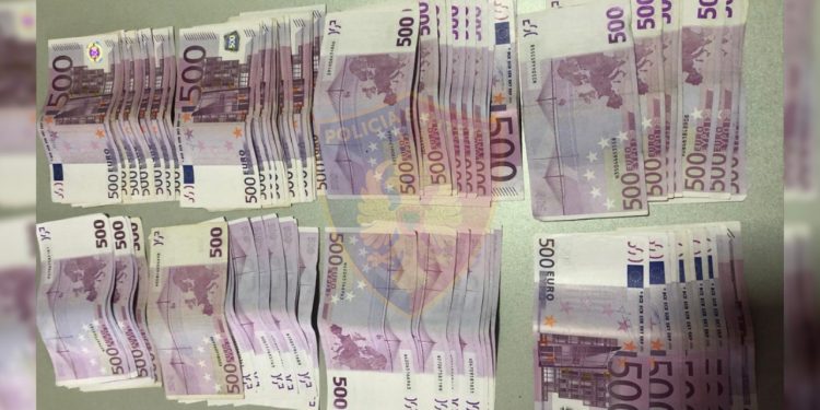 DALIN DETAJET/ Si u kap korçari në Kakavijë me 41 mijë euro të padeklaruara