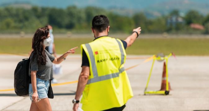 LAJMI POZITIV/ Spanja heq të gjitha kufizimet për qytetarët shqiptarë. Ja çfarë duhet të dini