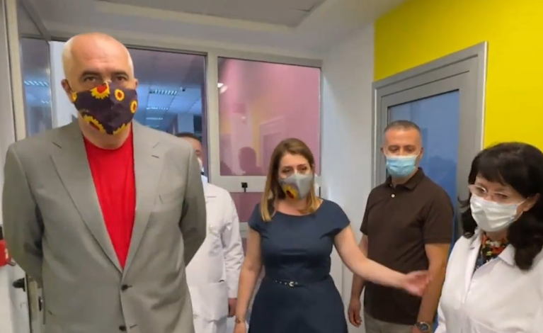 LABORATORI I RI I MATERNITETIT “KOÇO GLIOZHENI”/ Rama: Ofrohen standardet më të mira…