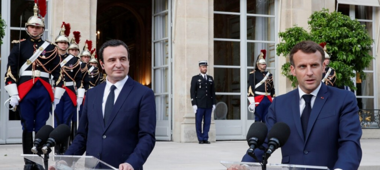 “KOMPROMIS…”/ Macron pret Kurtin në Paris: Ftoj Kosovën e Serbinë të arrijnë një marrëveshje