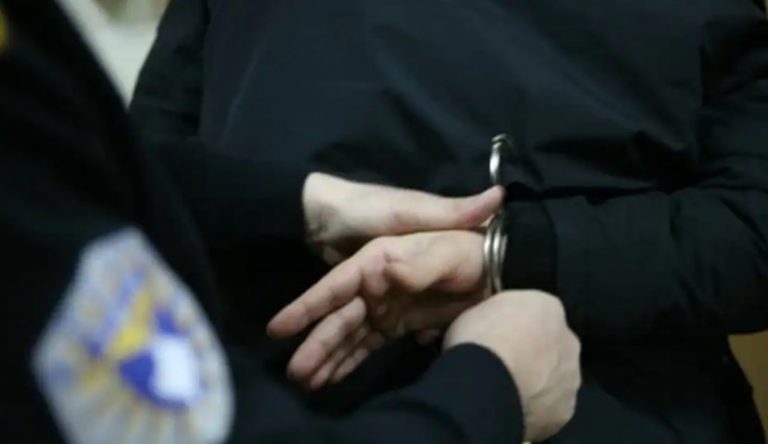 KOSOVË/ Arrestohen 21 zyrtarë në aksionin e dytë për rastin “Subvencionet”