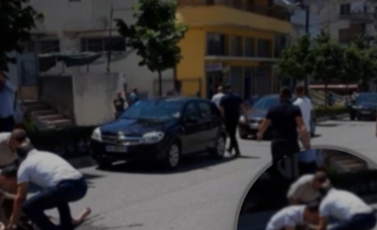PËRPLASI DY NXËNËS NË VLORË/ Drejtuesi i automjetit që i aksidentoi i dërgon në…