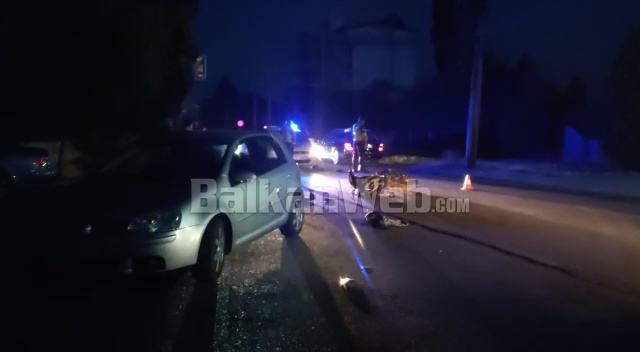 AKSIDENT NË AKSIN LEZHË-SHËNGJIN/ Makina përplas ciklomotorin, një i plagosur (EMRI)