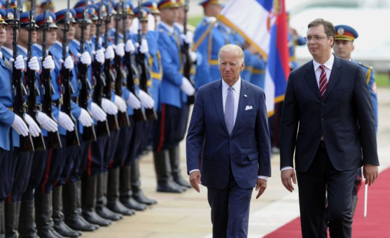 “LISTA E ZEZË”/ Përse Biden po u tregon vendin politikanëve që destabilizojnë Ballkanin