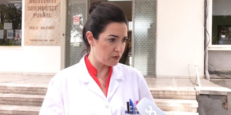 FLASIN SPECIALISTËT/ Shqipëria e ekspozuar ndaj variantit Delta të COVID, 50% më infektues dhe…