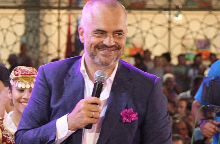 23 QERSHORI 2013/ Rama: Si sot 8 vite më parë shqiptarët i besuan të ardhmen e tyre PS-së
