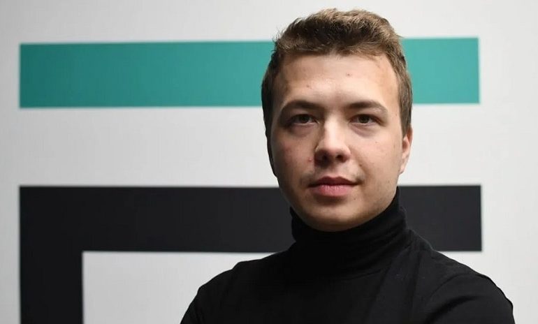 ARRESTIMI I GAZETARIT BJELLORUS/ Familjarët: Pratasevich ishte nën presion gjatë rrëfimit televiziv