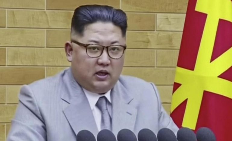 COVID-19 PËRHAPET NË KORE/ Kim Jong-un merr masa, shkarkon nga detyra…