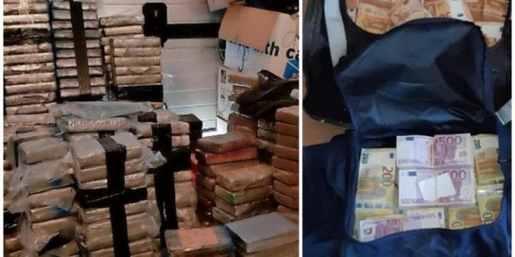 SEKUESTROHEN 3 TON KOKAINË NË HOLANDË/ Policia gjen edhe çanta me euro dhe armë (FOTOT)