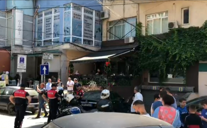 VRASJA TE “ISH EKSPOZITA”/ U vra nga ish-vjehrri, viktima po pinte kafe me avokatin e plagosur dhe…